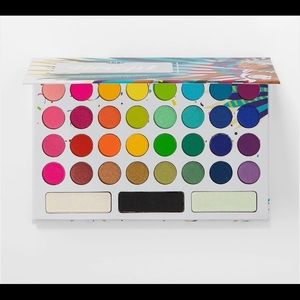 Morphine eyeshadow pallet